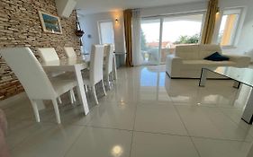 Villa Lina